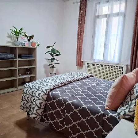 Venecia Es Appartement *