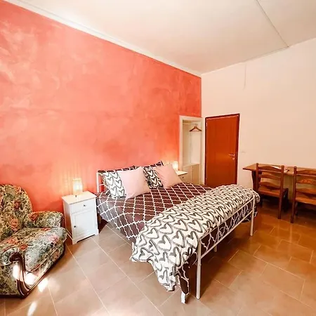 Venecia Es Apartment