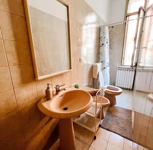 Venecia Es Apartment *